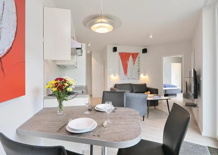 Duenenvilla 13, Whg 2 *